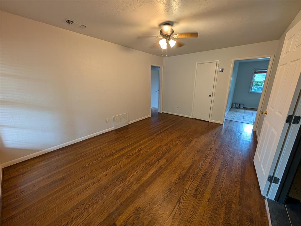 Property Photo: 40 E 14th Street OK 73034