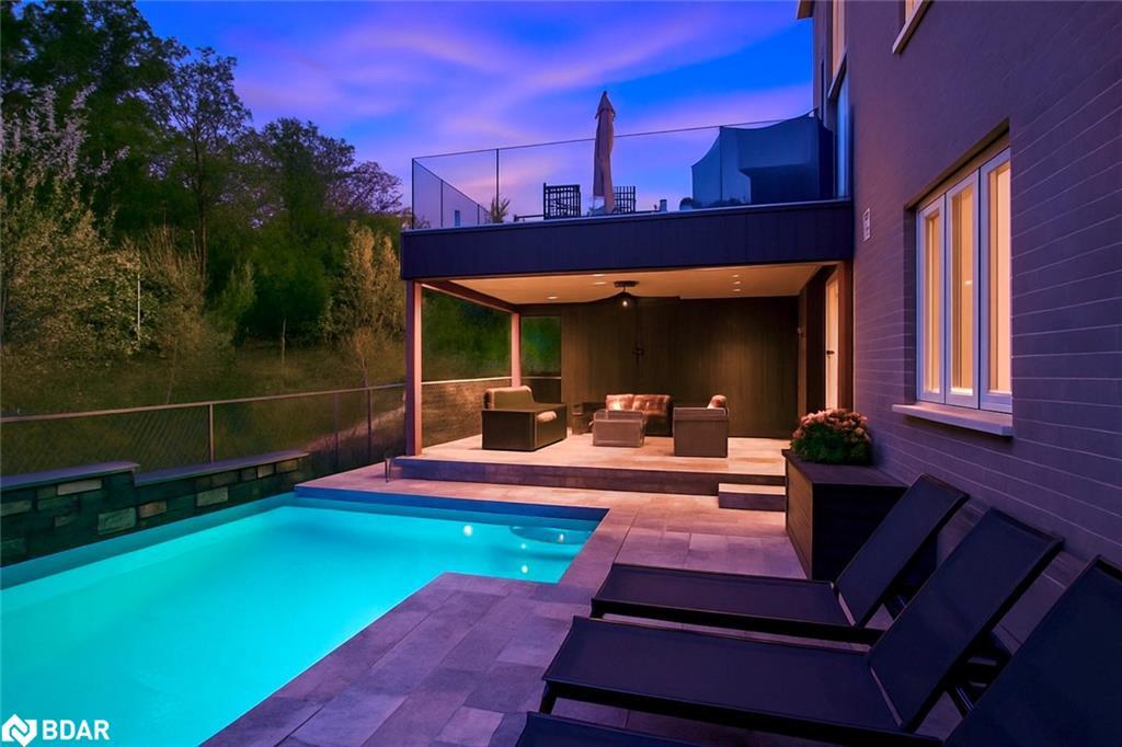 Property Photo: 61 Muirfield Drive Drive ON L4N 6J9