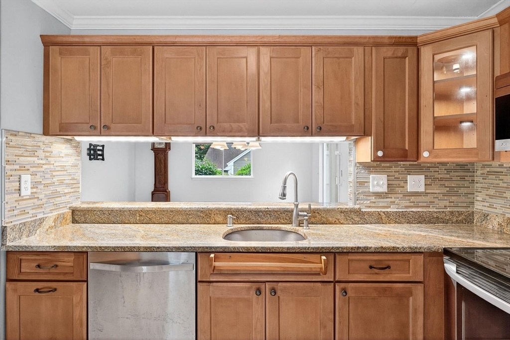 Property Photo:  87 Susanna Dr 87  MA 02631 