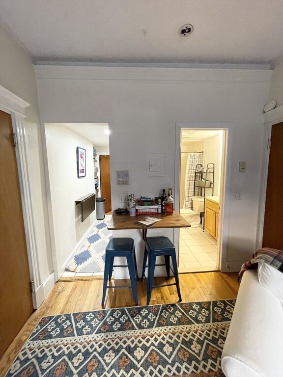 Property Photo:  11 Grove Street 5  MA 02114 