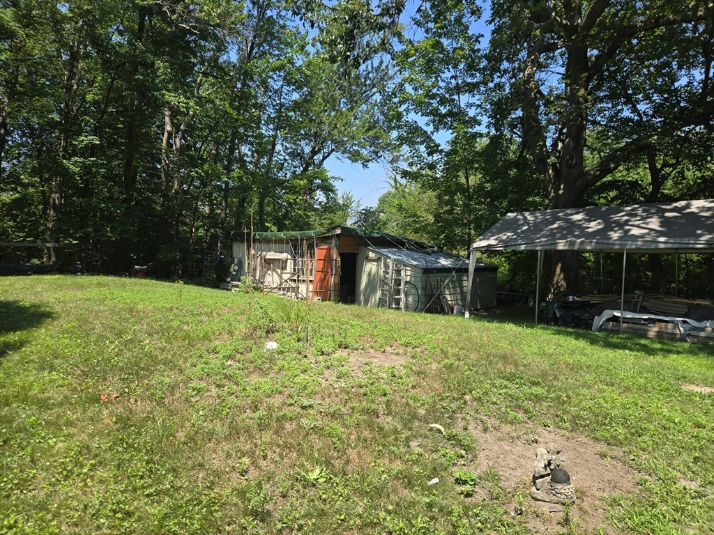 Property Photo:  6 Perry Ave  MA 01887 