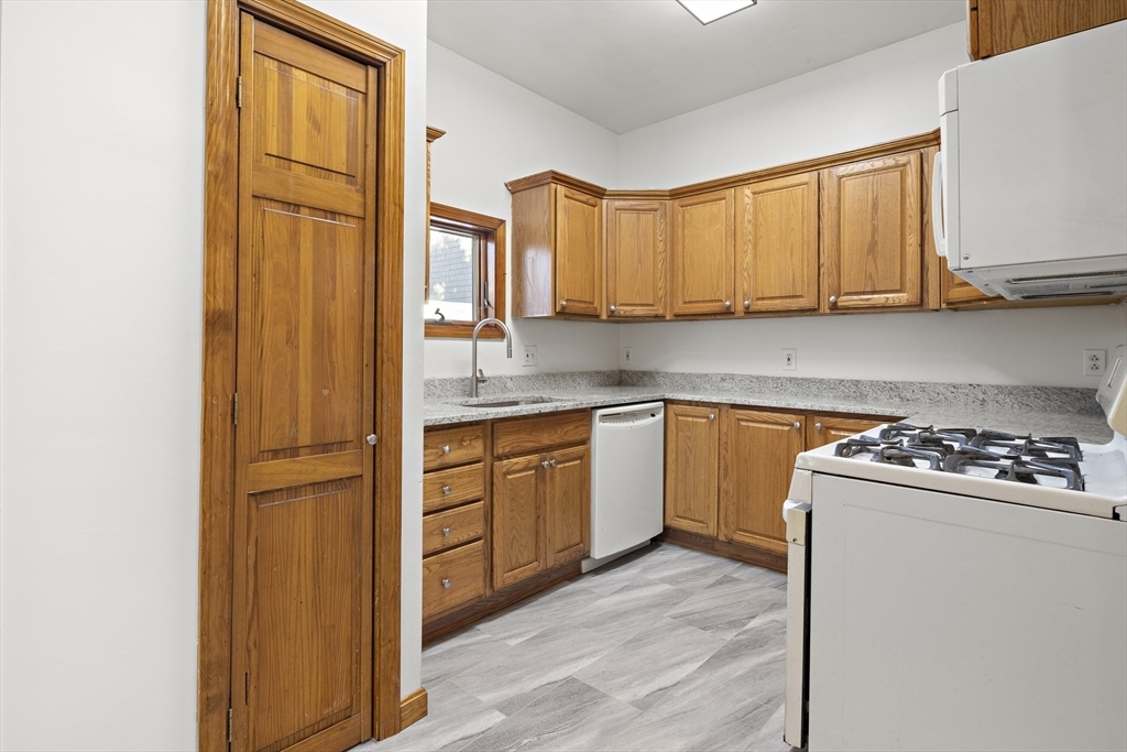 Property Photo:  111 Washington St 1  MA 02143 