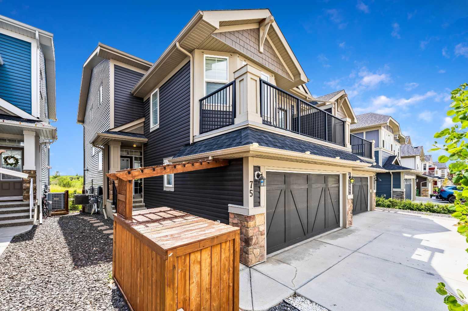 Property Photo: 75 Fireside Crescent AB T4C 2L4