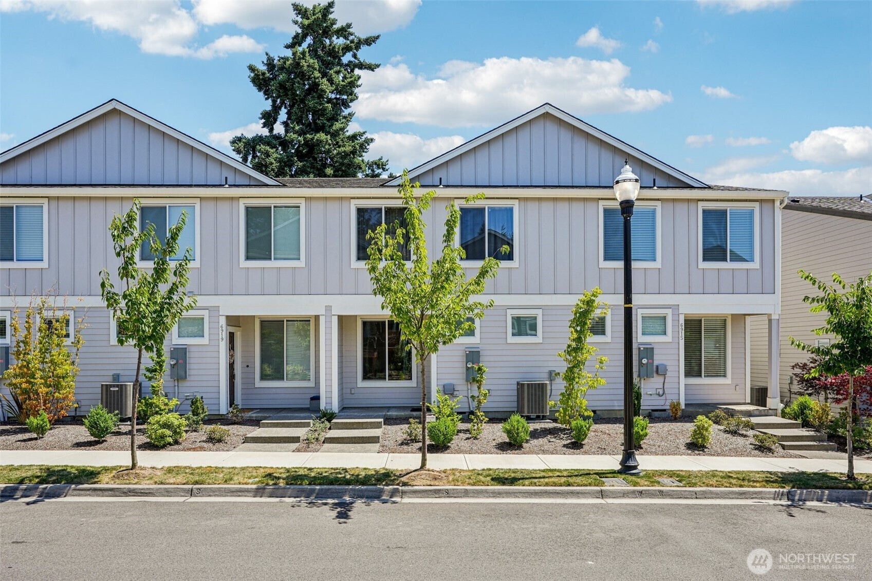 Property Photo:  6917 NE 16th Avenue  WA 98665 