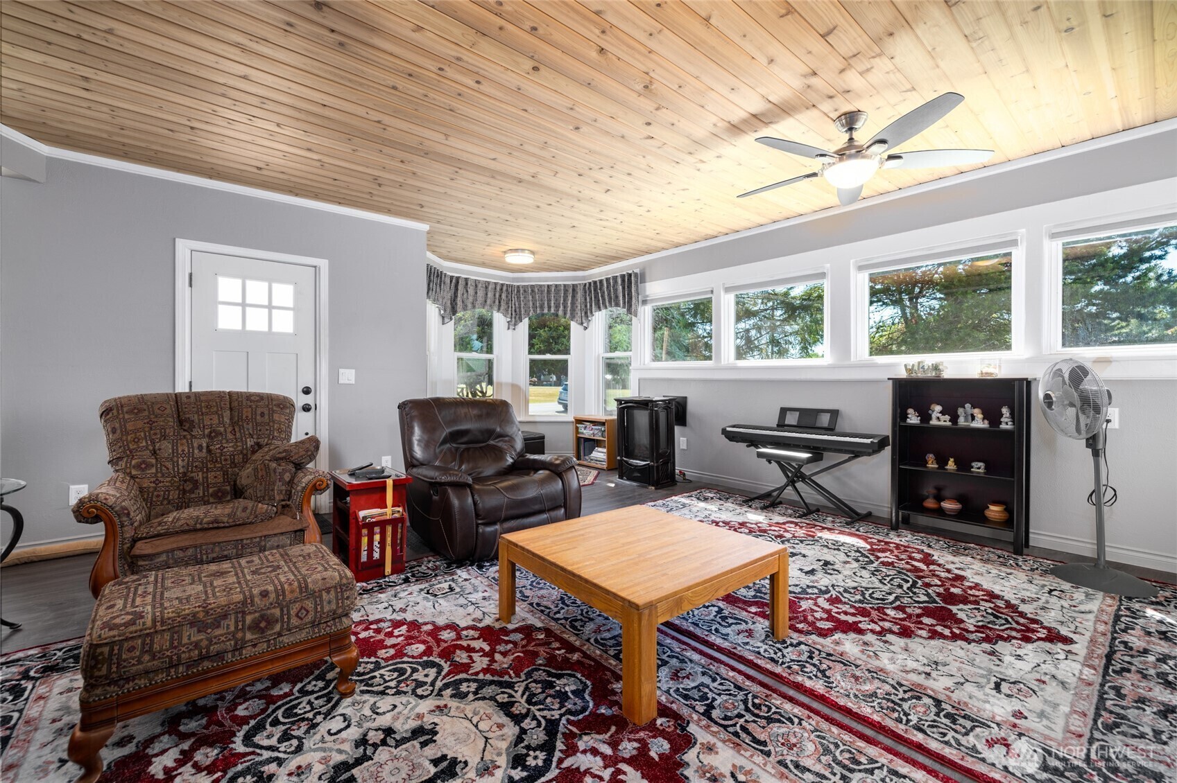 Property Photo: 510 Northern Avenue WA 98284