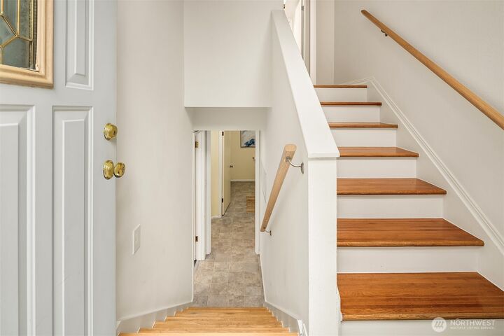 Property Photo: 17611 6th Avenue NW WA 98177