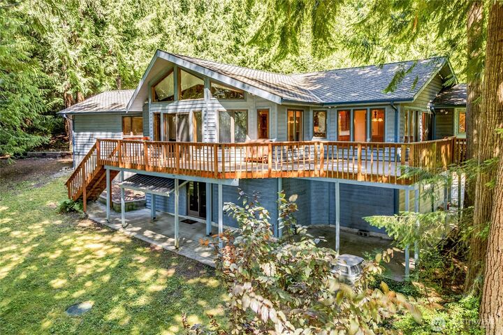 Property Photo:  11  Bishop Hill Road  WA 98325 