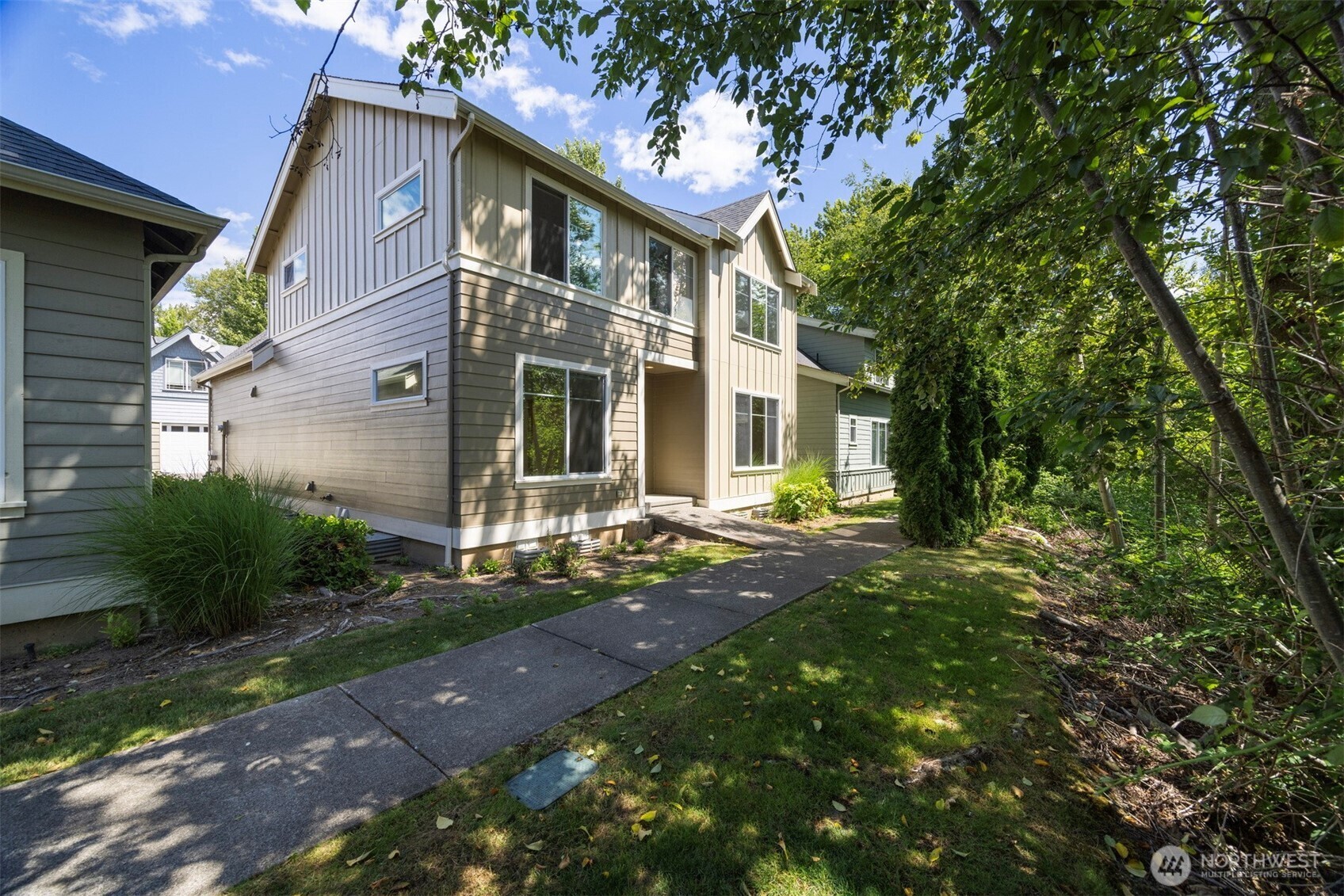 Property Photo: 6214 Malloy Avenue WA 98248