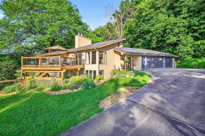 W4887 Escarpment Terrace  Sherwood WI 54169-9760 photo