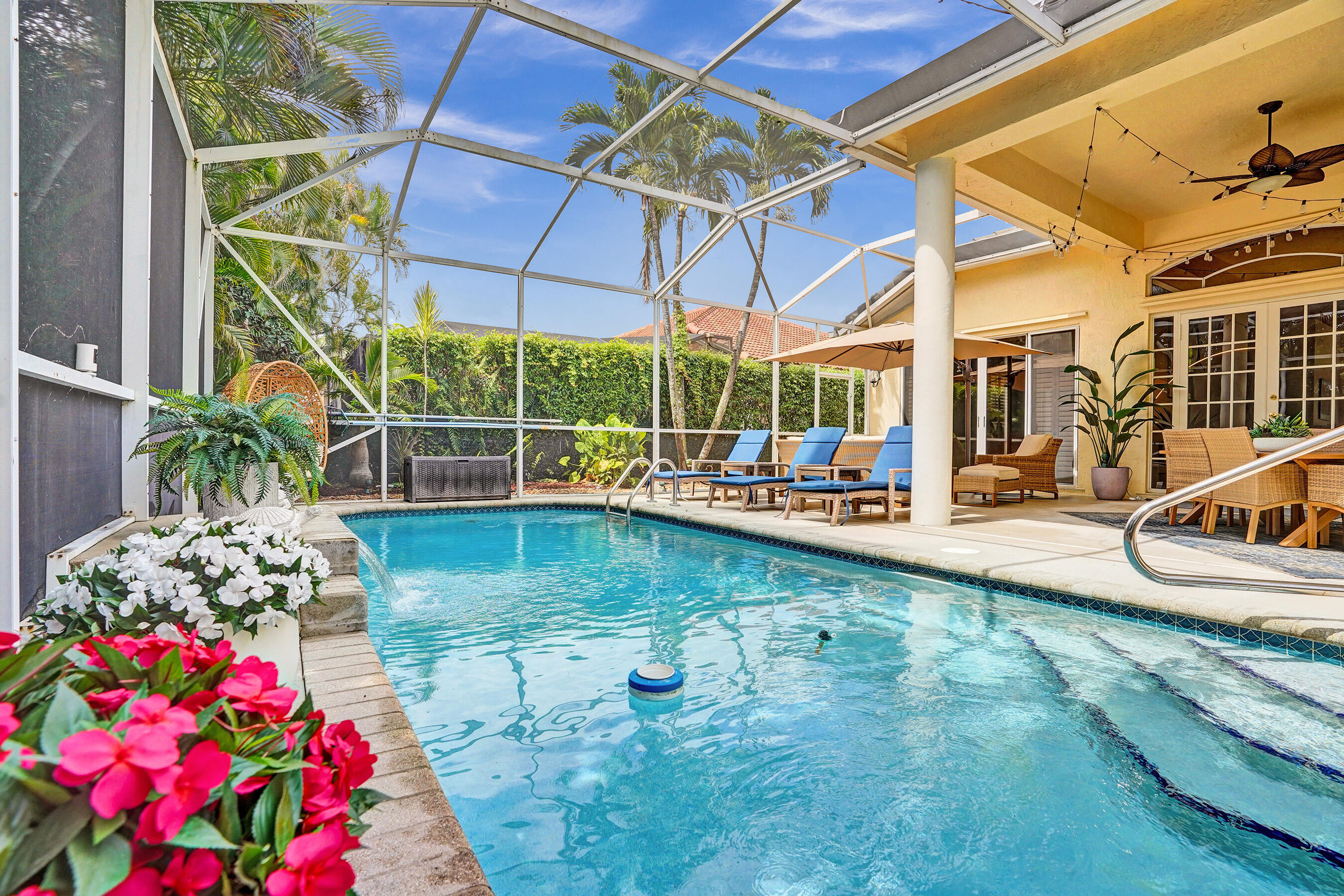 Property Photo: 10063 Umberland Place FL 33428
