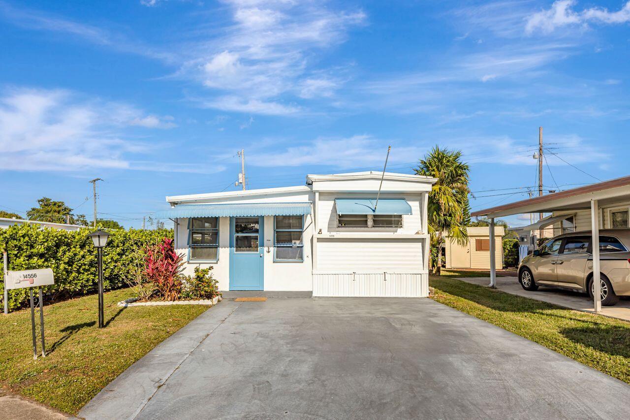 Property Photo: 14456 Glenview Drive FL 33445