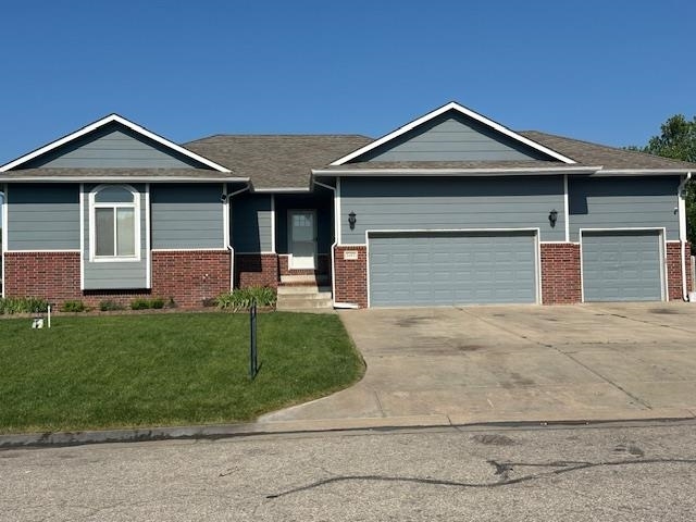 2417 S Lark Ln  Wichita KS 67215 photo