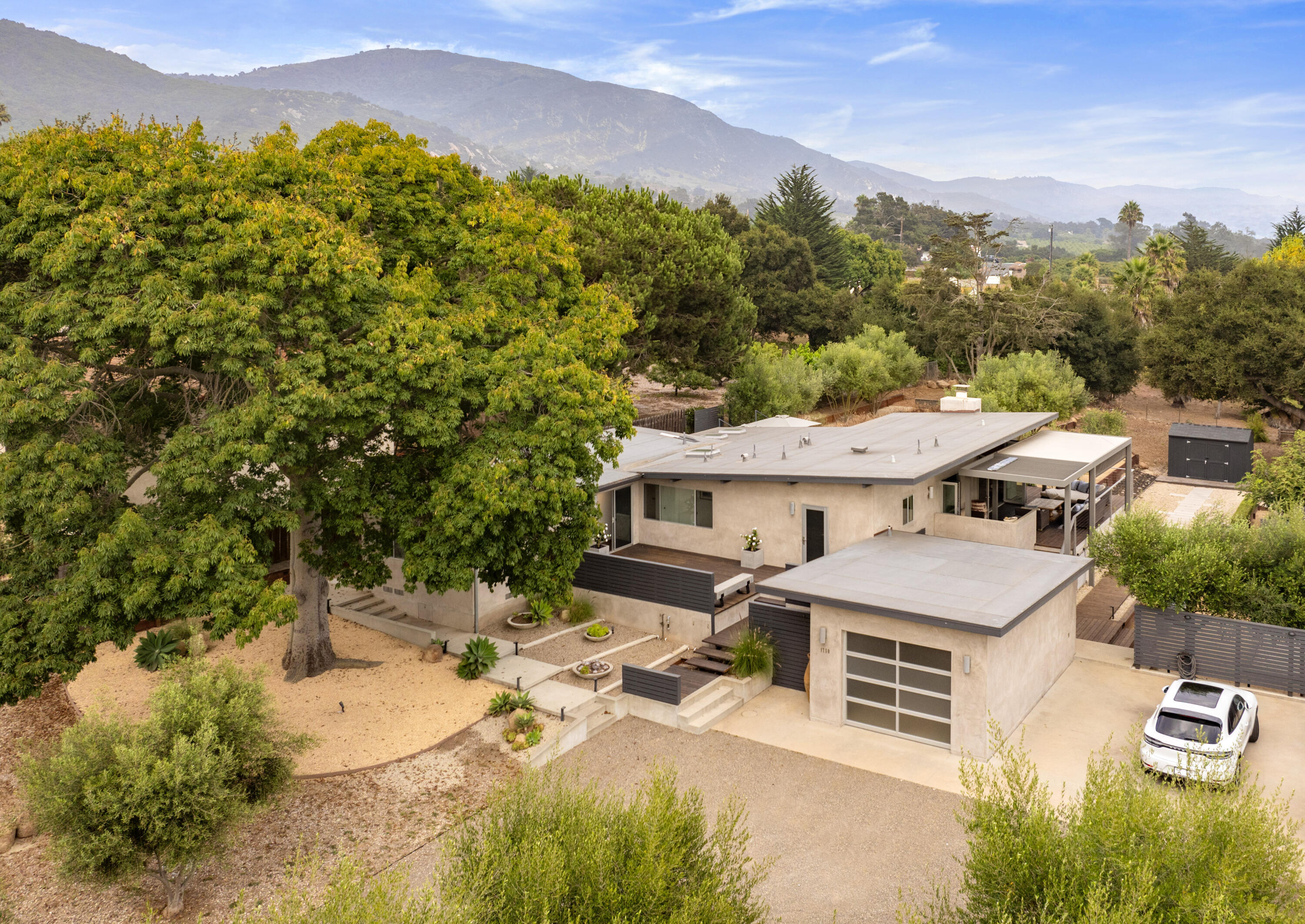 Property Photo:  1750 Ocean Oaks Road  CA 93013 