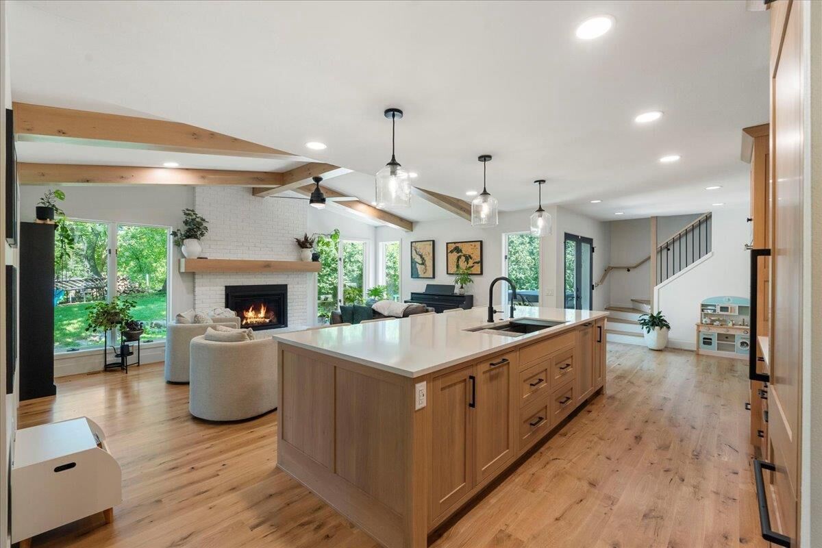Property Photo: 5 Hodgson Court WI 53717