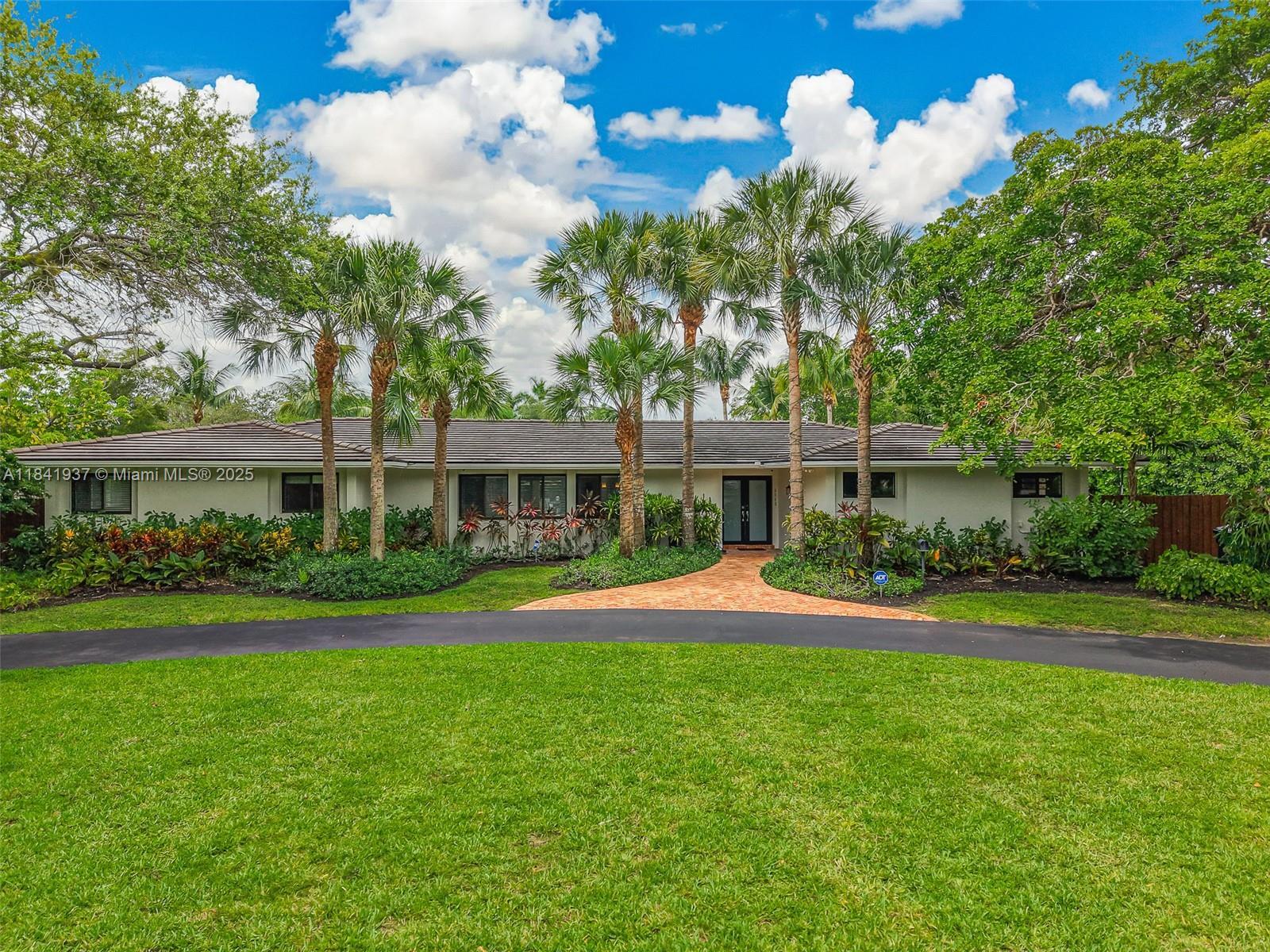 6840 N Cartee Road  Palmetto Bay FL 33158 photo