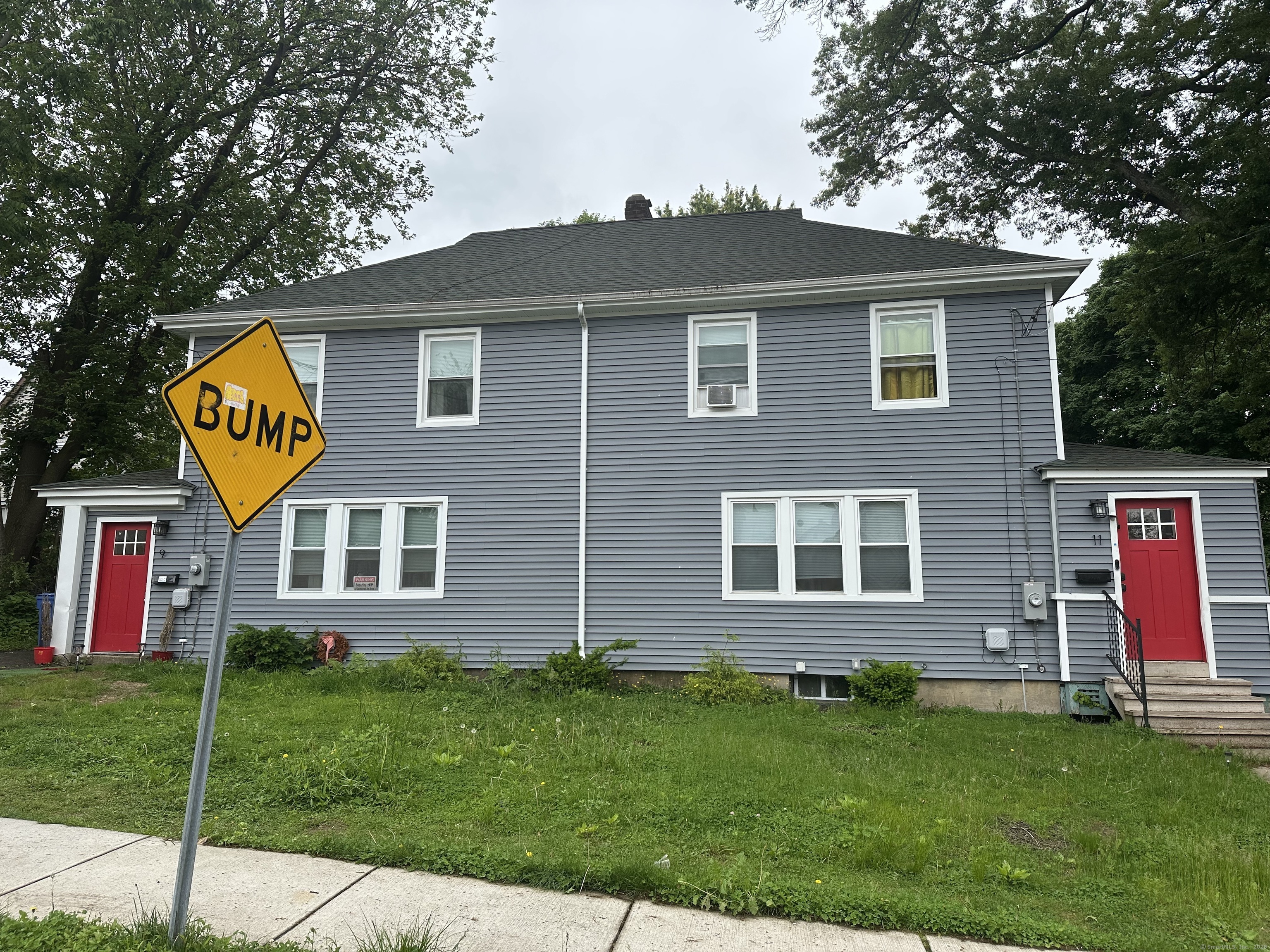 Property Photo:  11 Catherine Street  CT 06106 