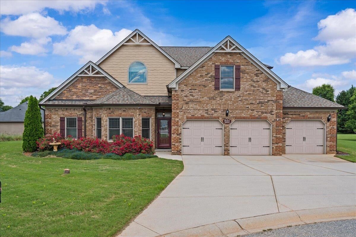 Property Photo:  851 Largo Court  SC 29365 