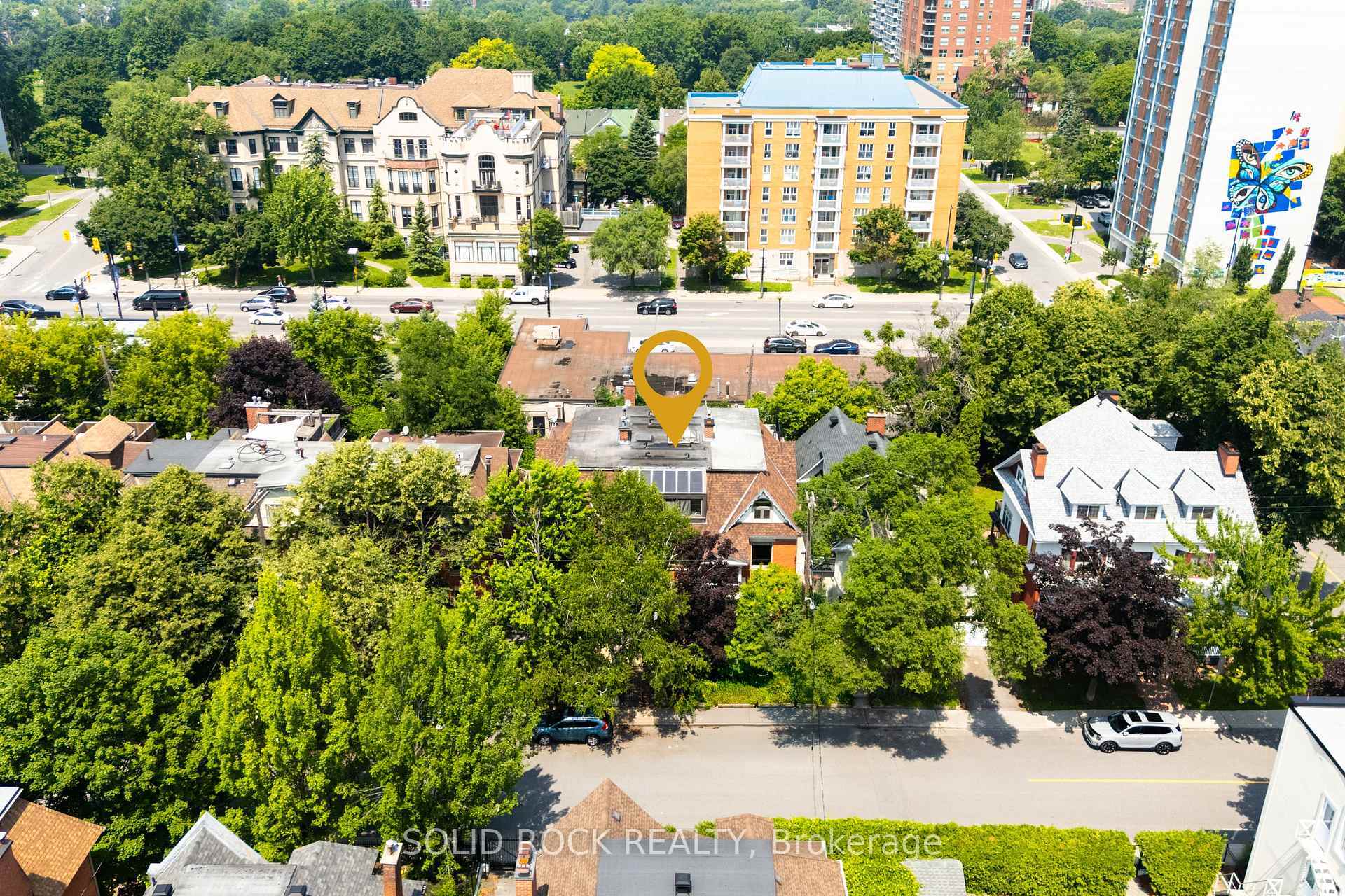 Property Photo: 541 Besserer Street ON K1N 6C6