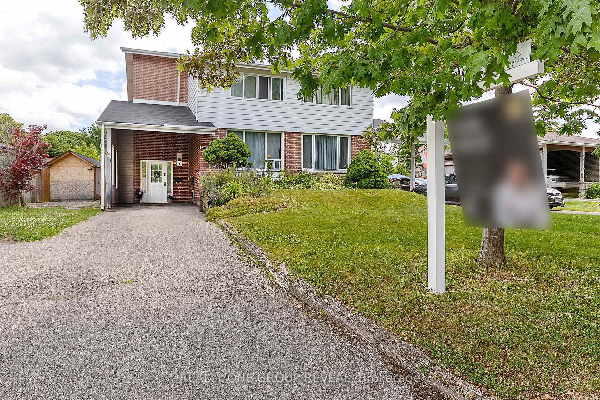 839 Modlin Road  Pickering ON L1W 1V6 photo