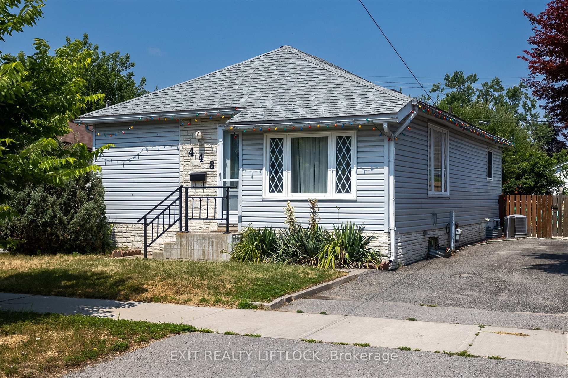 Property Photo: 448 Howden Street ON K9J 4B3