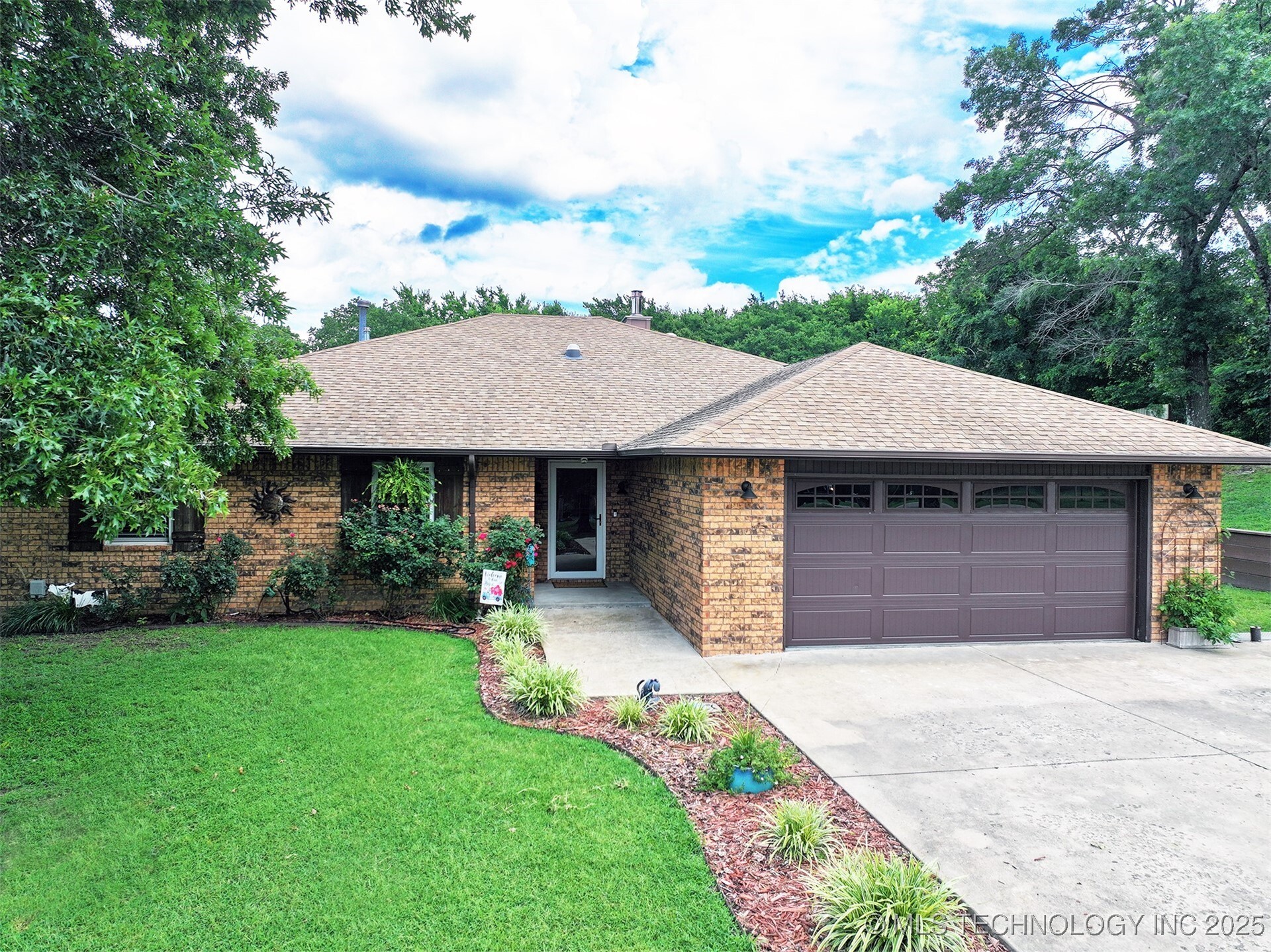 Property Photo: 7753 S 438 OK 74352