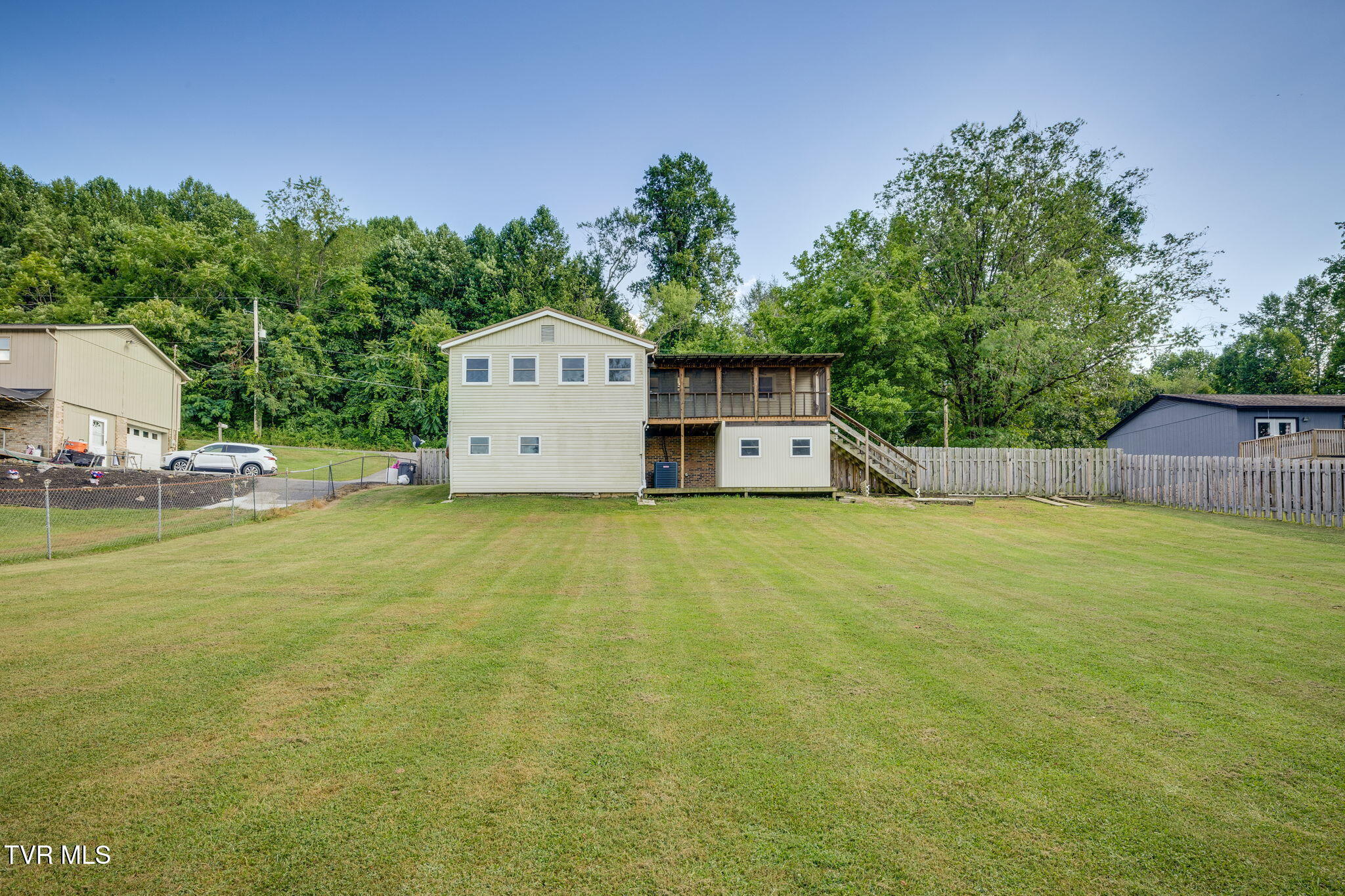 Property Photo: 263 Slaughter Street TN 37664