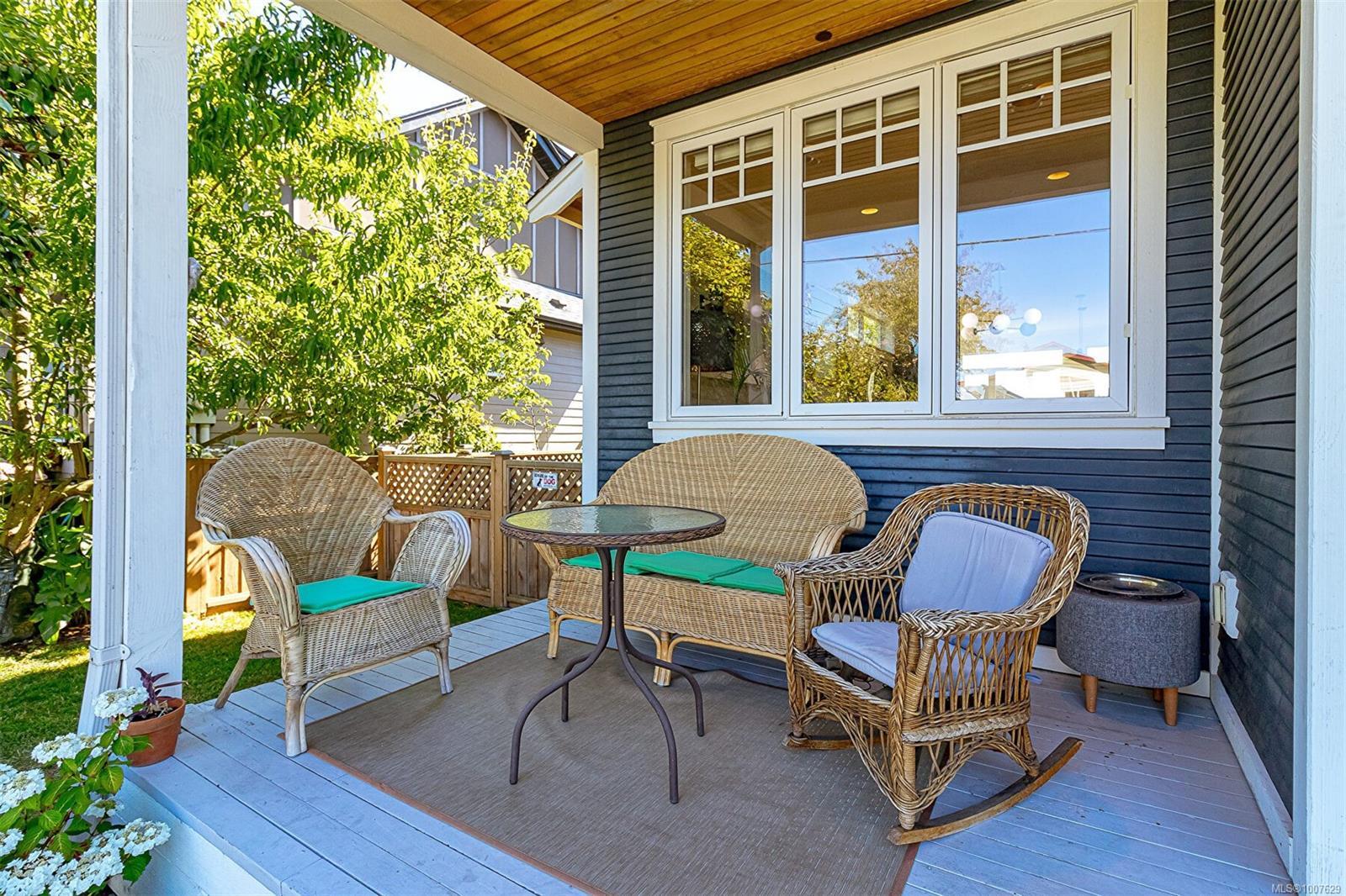 Property Photo: 9625 Seventh St BC V8L 2V4