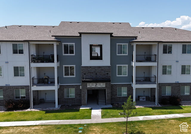 Property Photo: 680 N 380 W Z303 UT 84059