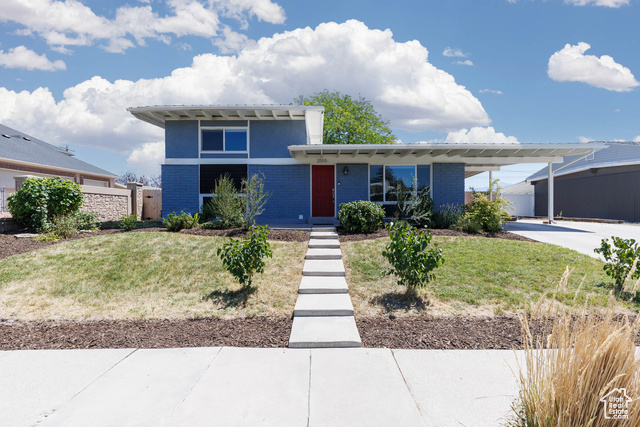 Property Photo:  2555 S 3425 W  UT 84119 