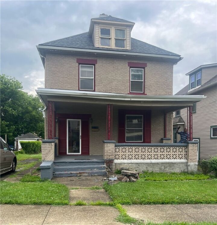 Property Photo: 842 Cedar Ave PA 16146