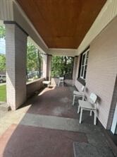 Property Photo: 5807 Bartlett St 2 PA 15217
