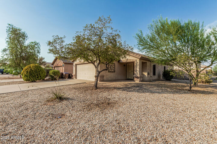 Property Photo: 28561 N Epidote Drive AZ 85143