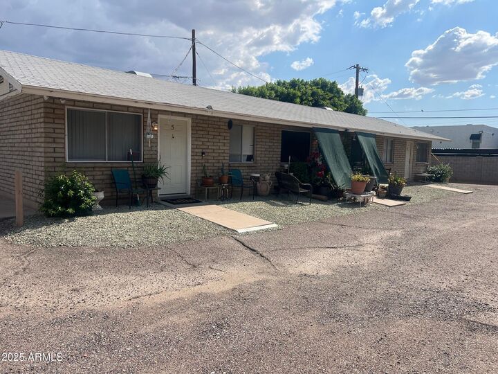 Property Photo:  3110 N 37th Street  AZ 85018 