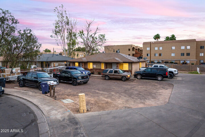 Property Photo: 959 W W 8th 1-8 Place AZ 85201