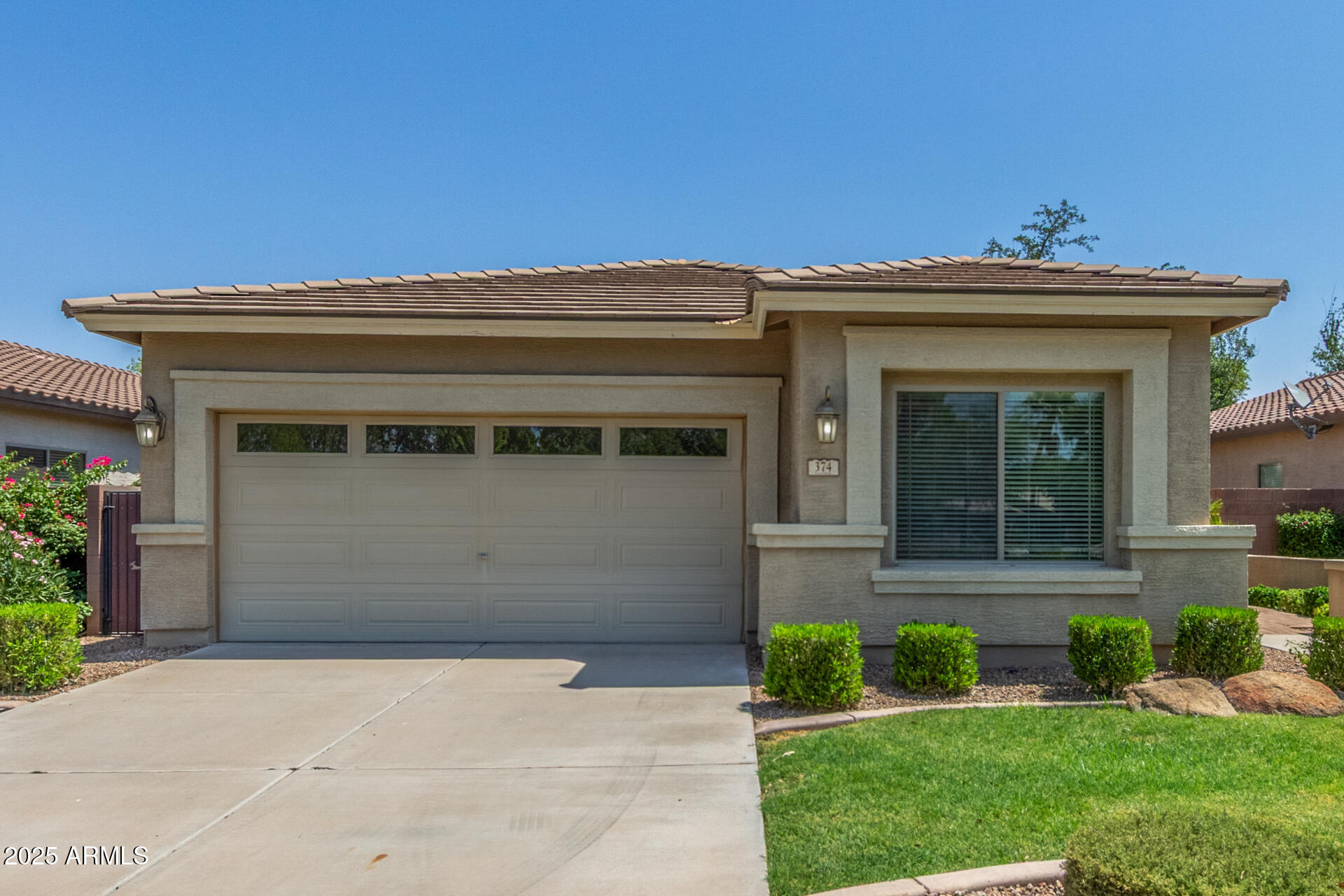 Property Photo: 374 W Lyle Avenue AZ 85140