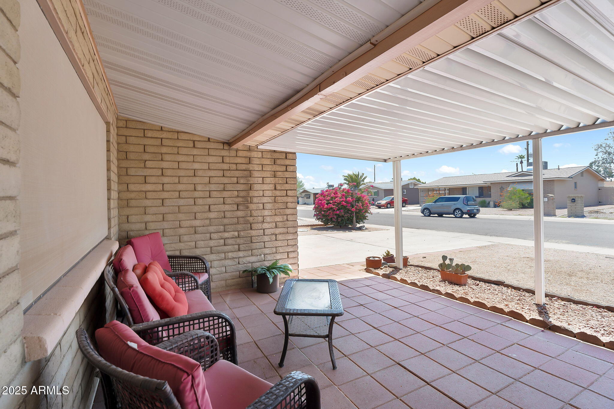 Property Photo:  1023 S Ocotillo Drive  AZ 85120 