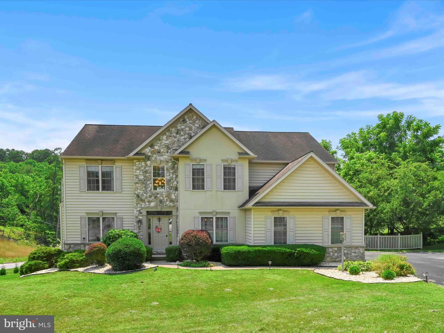 2999 Legacy Lane  York PA 17402 photo