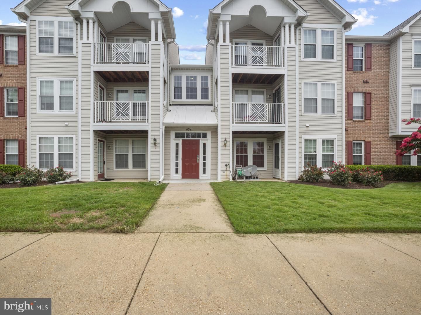 Property Photo: 694 Winding Stream Way 101 MD 21113