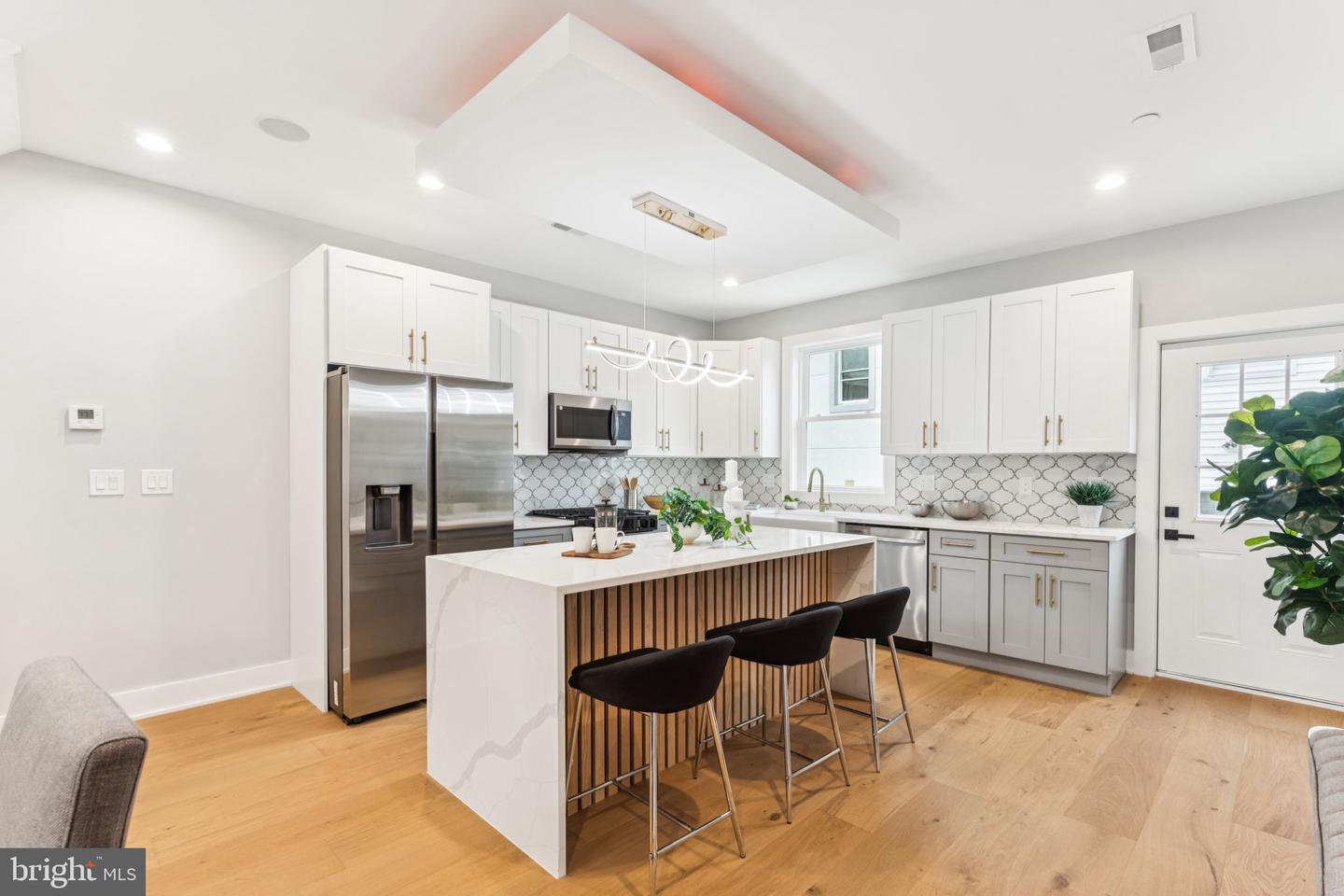 Property Photo: 2708 E Birch Street PA 19134