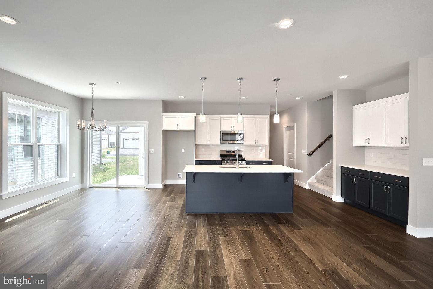 Property Photo:  106 Madison Drive  PA 17055 