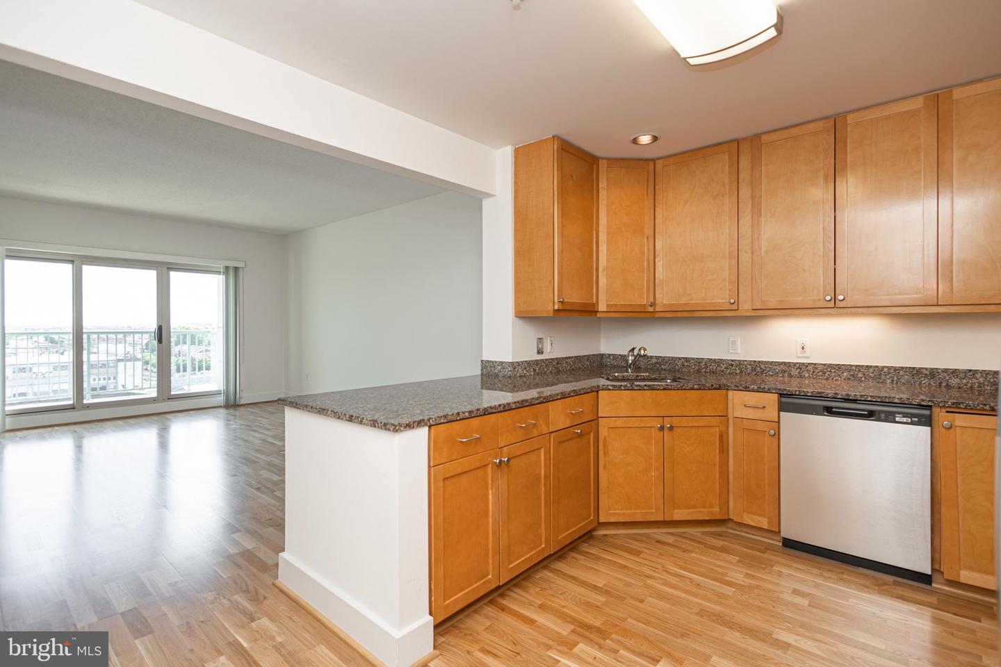Property Photo:  717 S Chris Columbus Boulevard 1610  PA 19147 
