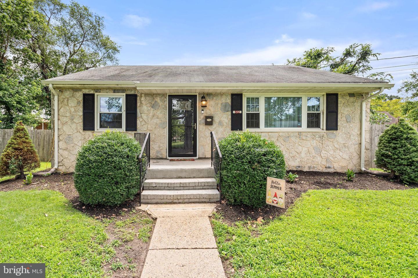 Property Photo: 502 W 2nd Street NJ 08065