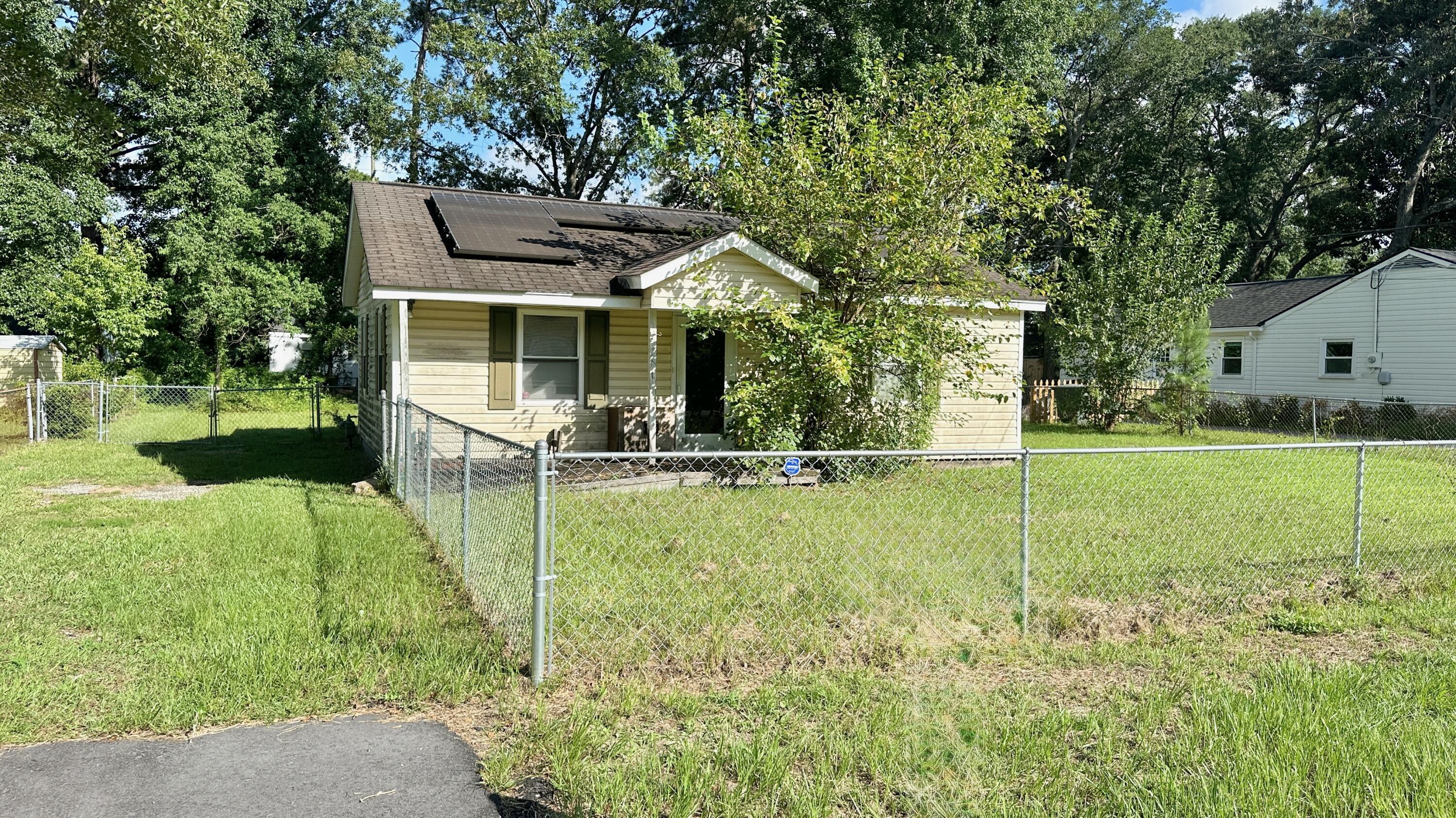 1205 Albemarle Street  Hanahan SC 29410 photo