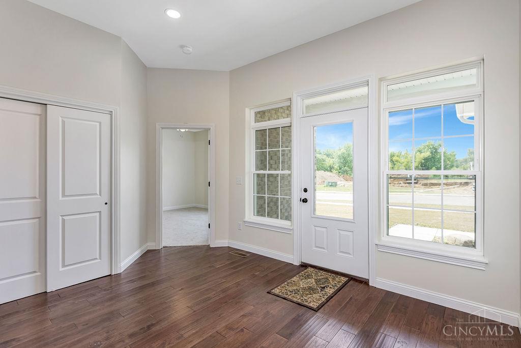 Property Photo:  1562 Charity Path  OH 45056 