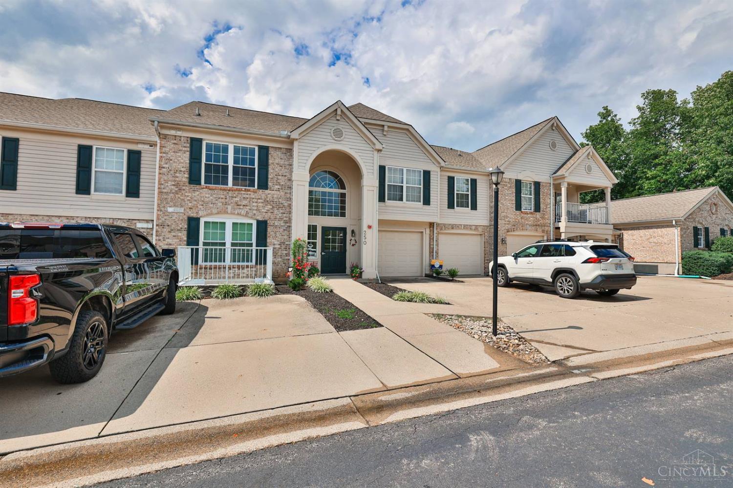 Property Photo: 250 Postoak Lane OH 45150