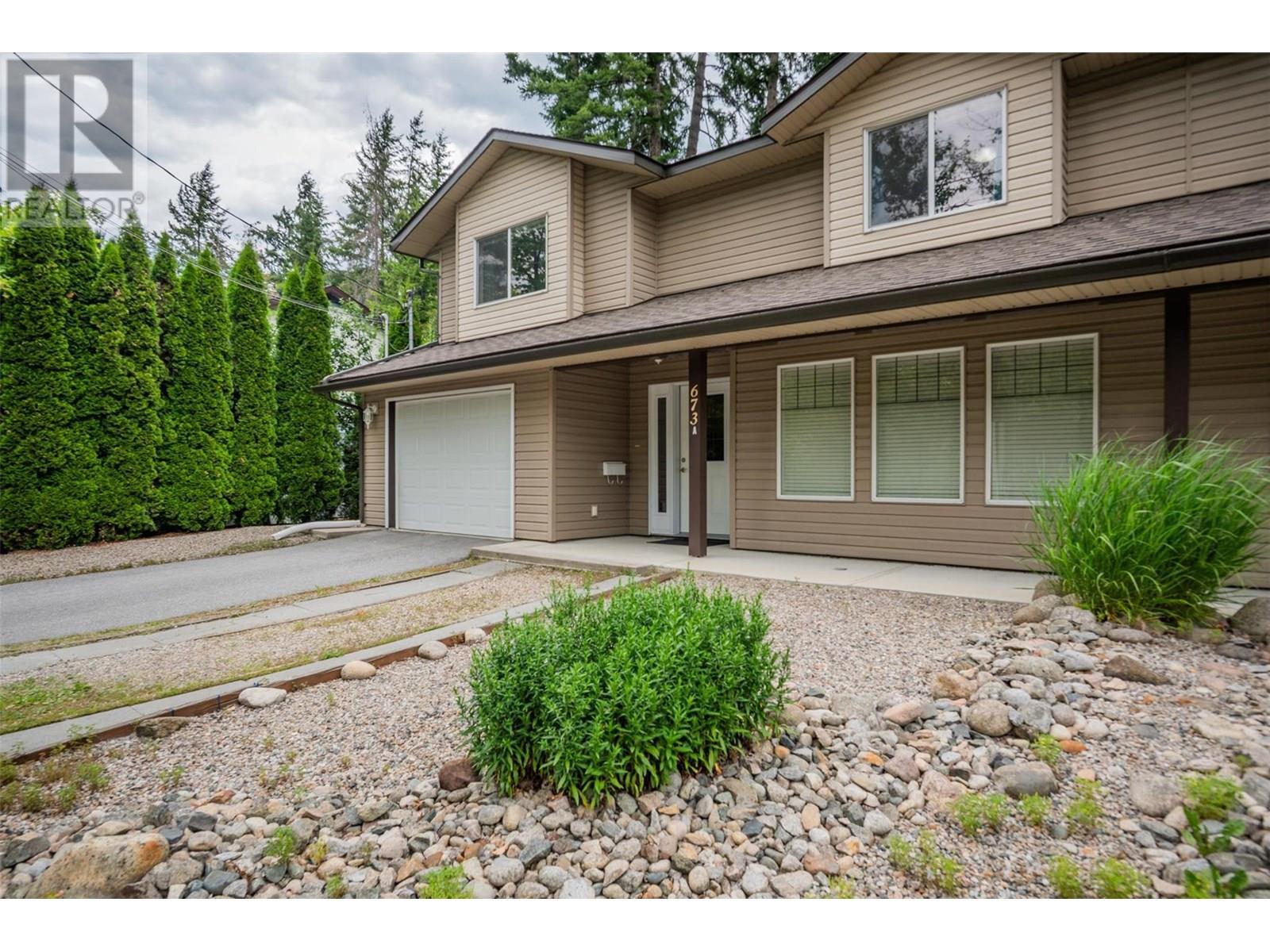 Property Photo: A-673 11th Ave Avenue BC V1N 1J7