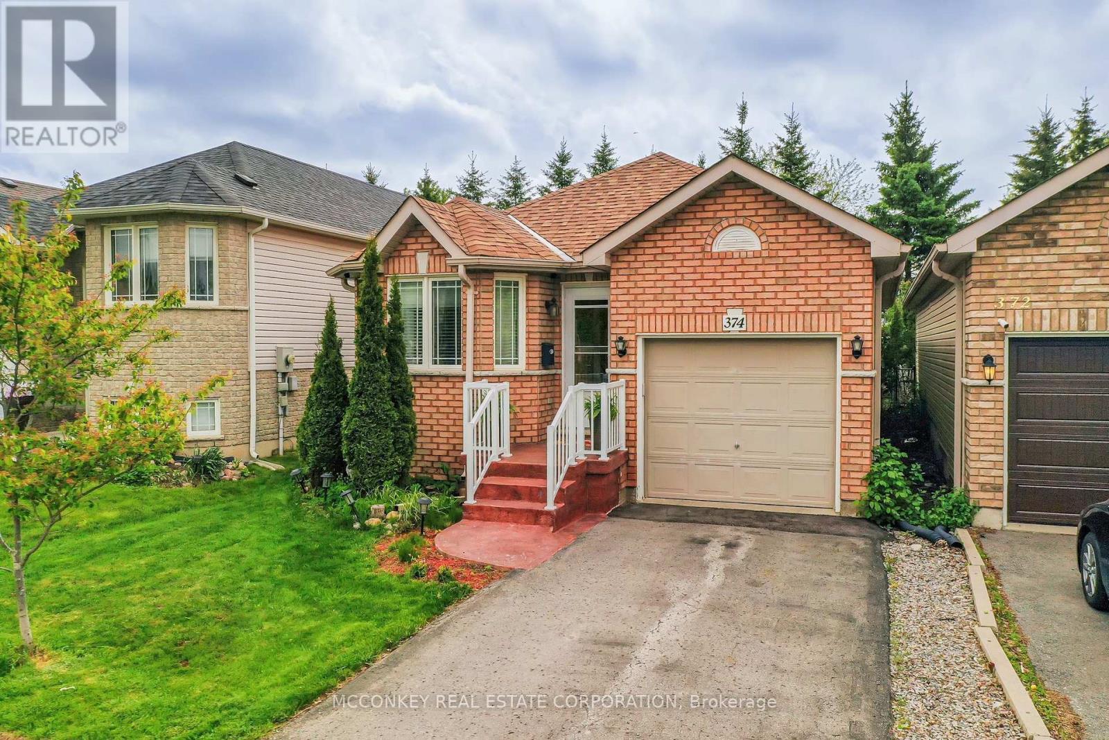 Property Photo:  374 Spillsbury Drive  ON K9K 2N6 