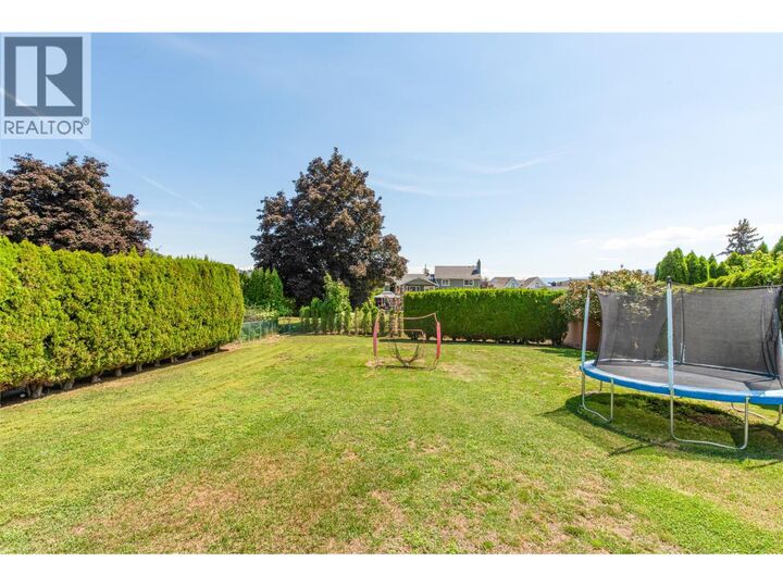 Photo de la propriété: 2529 Thacker Drive BC V1Z 1W2