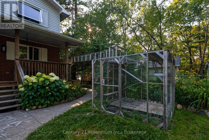Photo de la propriété:  8 Willow Drive  ON L0L 1P1 