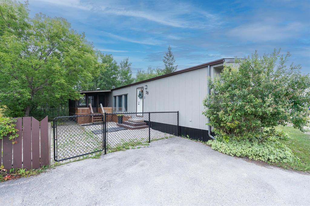 39 Delta Crescent  St Clements MB R1C 0G6 photo